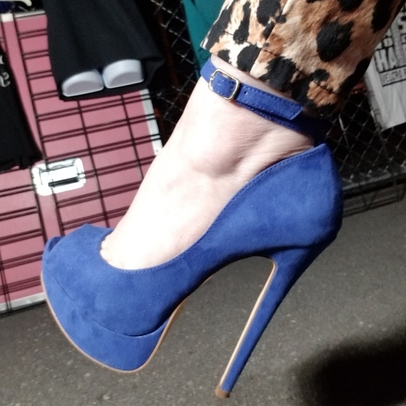 Meet your posher - Picture 5 of 8